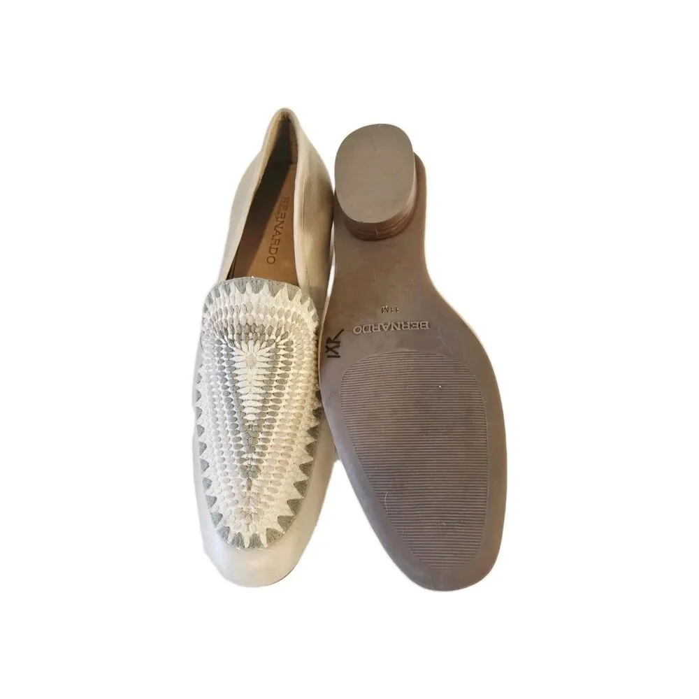 Bernardo Men's Size 11M Beige Leather Whipstitch Mules